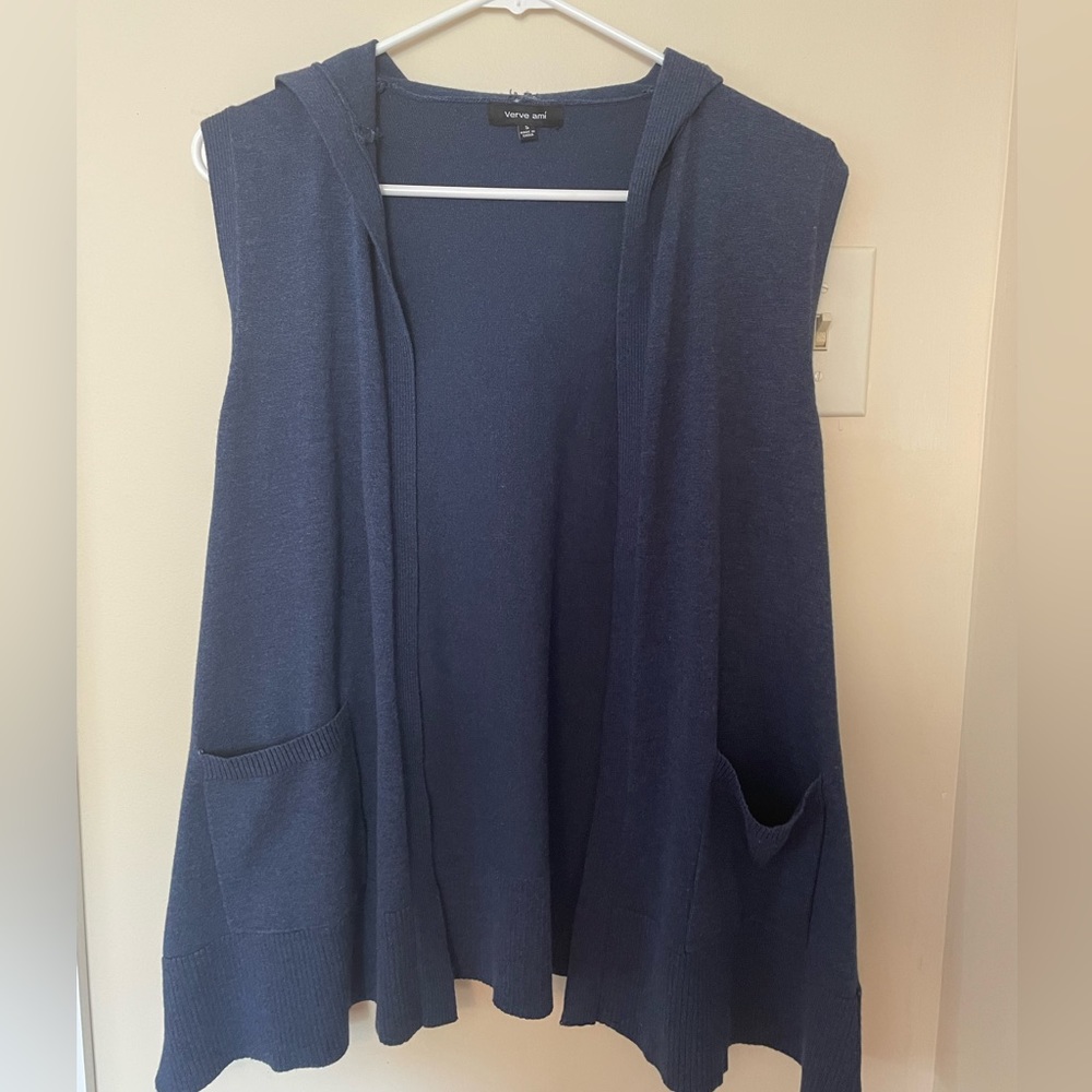 Blue sleeveless open front sweater with hood